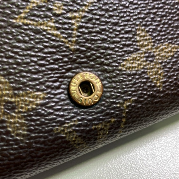 LV Louis Vuitton medium size Tressor wallet in excellent pre-loved condition - Picture 5 of 14